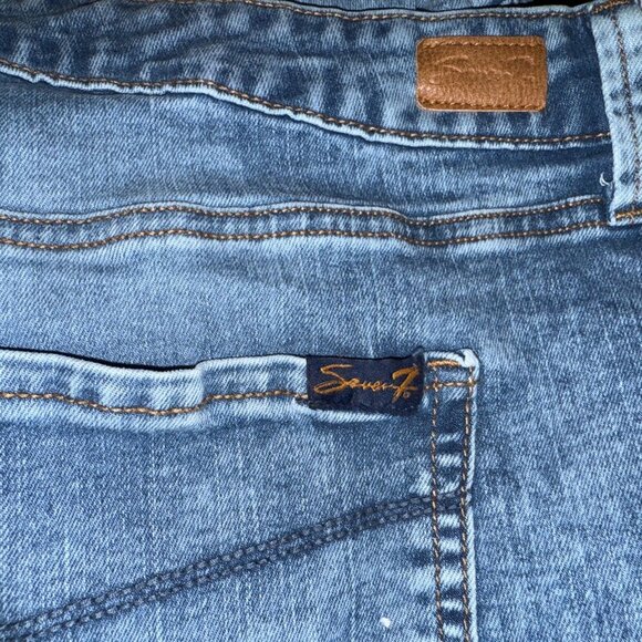 Women’s Seven‎ 7 Blue Denim Shorts Size 20W Distressed Raw Hem - Picture 3 of 3